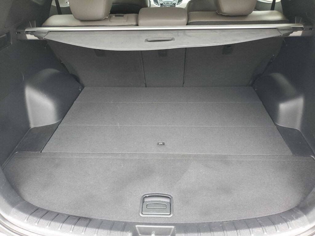 Used 2013 Hyundai Santa Fe Sport FWD image 23