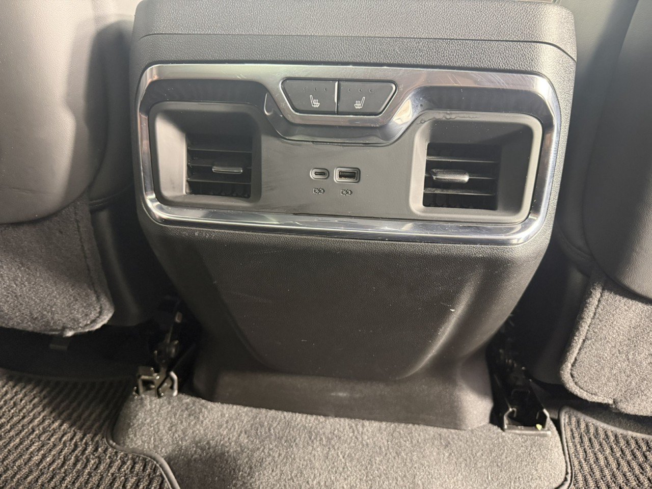 Used 2025 GMC Sierra 1500 Denali Ultimate AWD/4WD image 17