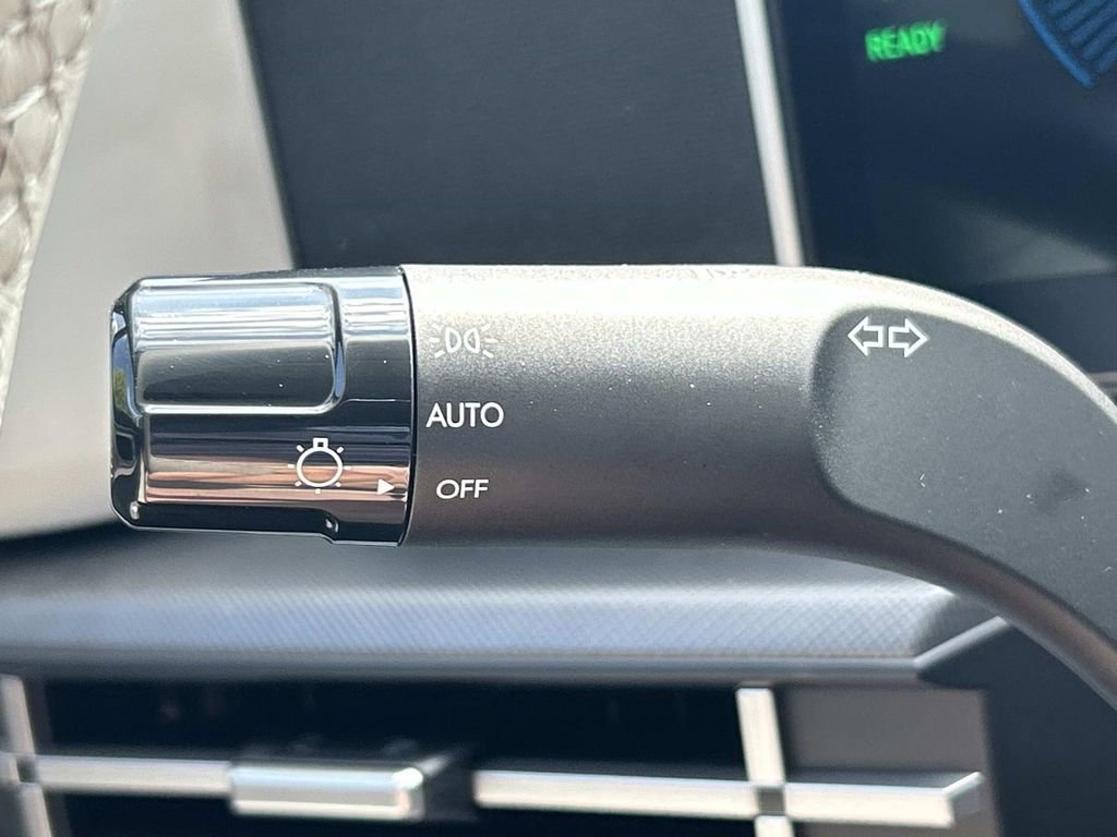 New 2026 Hyundai Santa Fe SE image 30