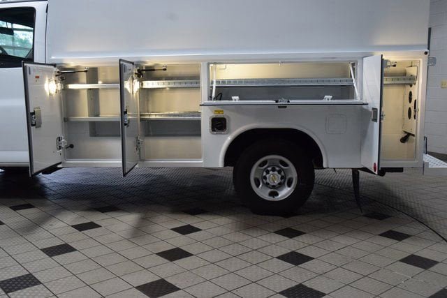 New 2025 Chevrolet Express 3500 w/ Power Convenience Package RWD image 37