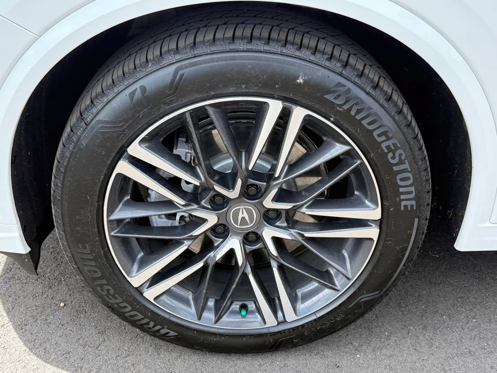 Certified 2026 Acura MDX SH-AWD w/ Advance Package image 10