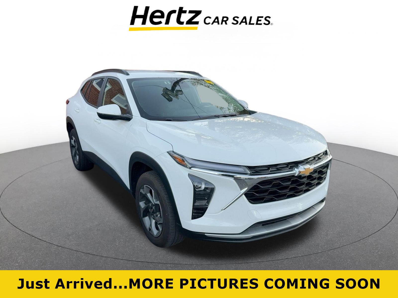 Used 2025 Chevrolet Trax LT