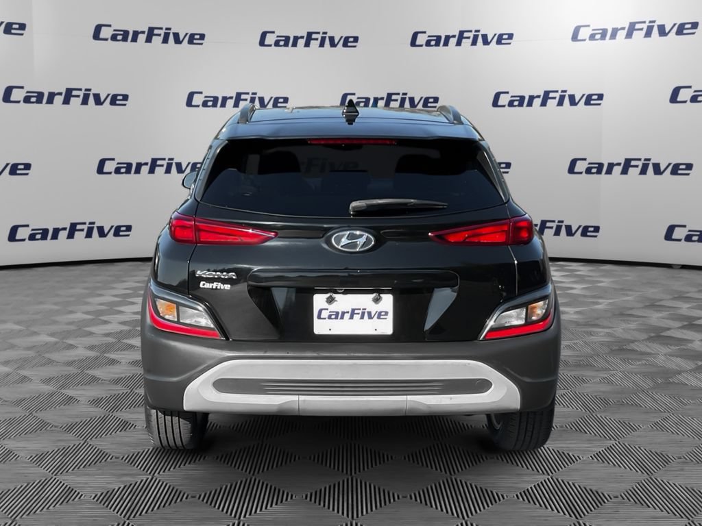 Used 2022 Hyundai Kona SEL w/ Cargo Package FWD image 4