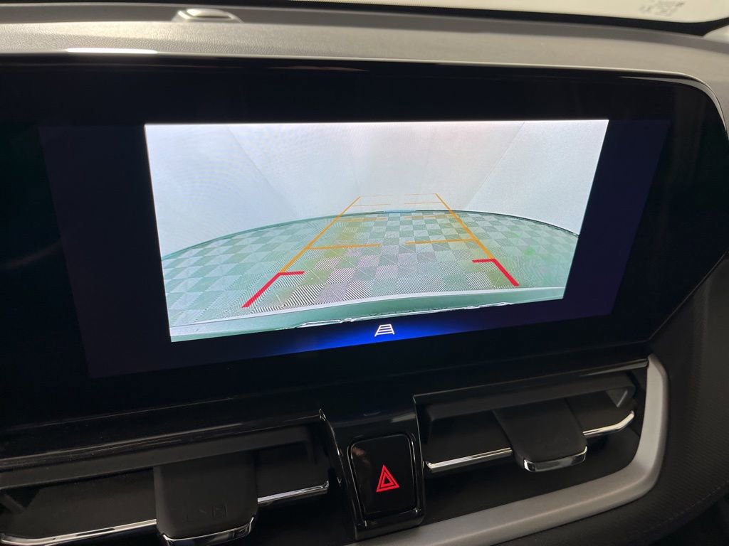 Certified 2025 Chevrolet TrailBlazer LT FWD image 27