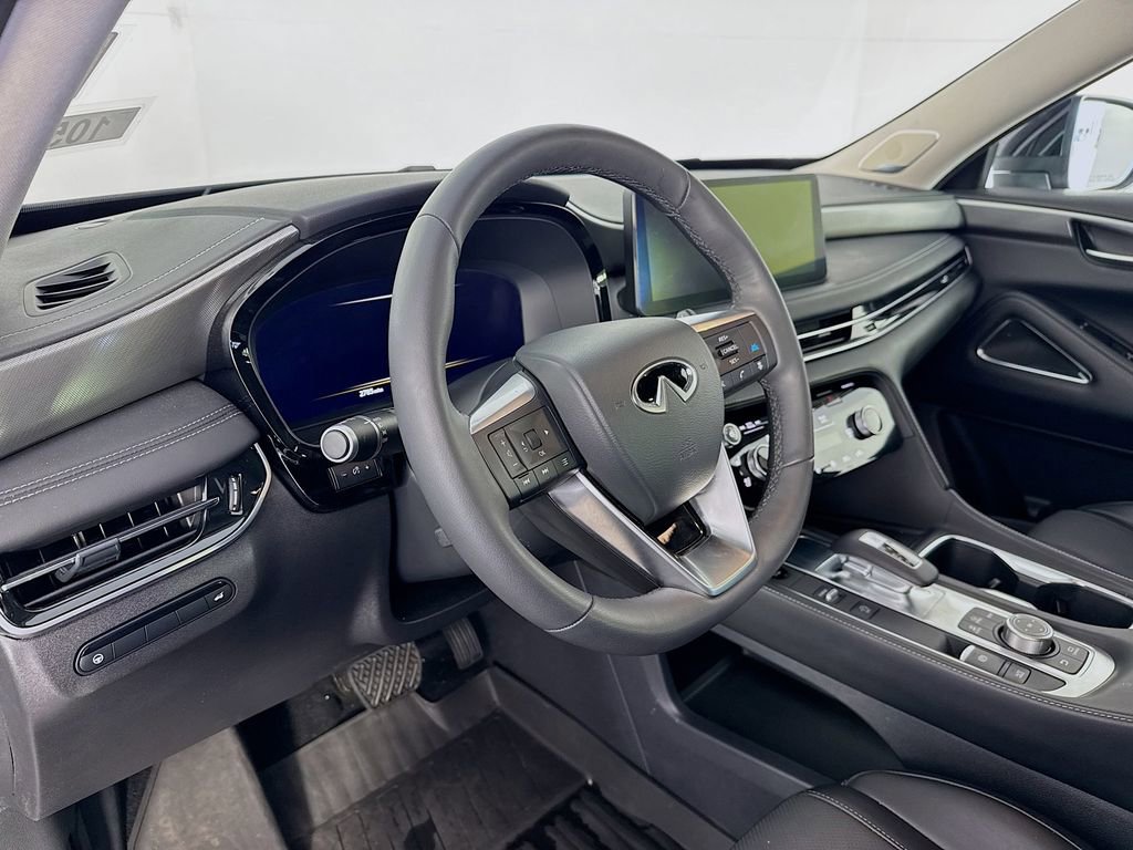 Certified 2026 INFINITI QX60 Luxe w/ Cargo Package image 9