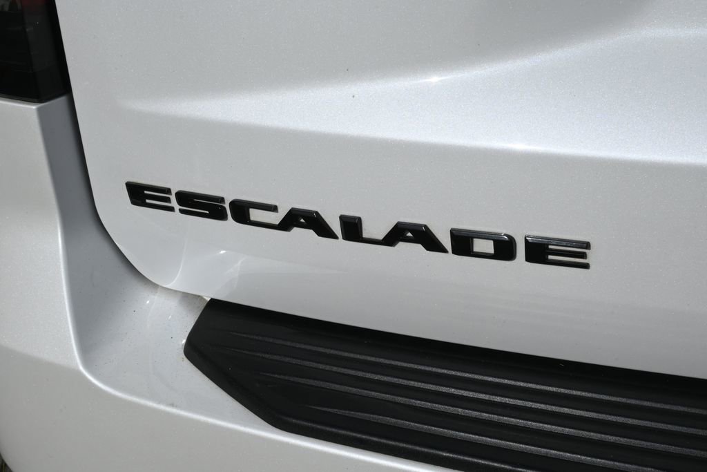 Used 2021 Cadillac Escalade Sport Platinum w/ Heavy-Duty Trailer Package image 44