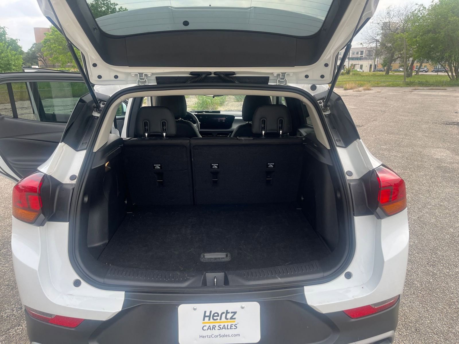 Used 2025 Buick Encore GX Preferred FWD image 29
