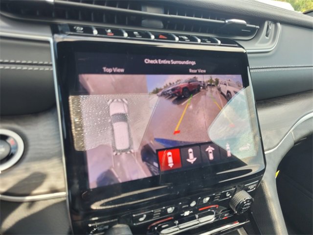 New 2025 Jeep Grand Cherokee Limited image 31