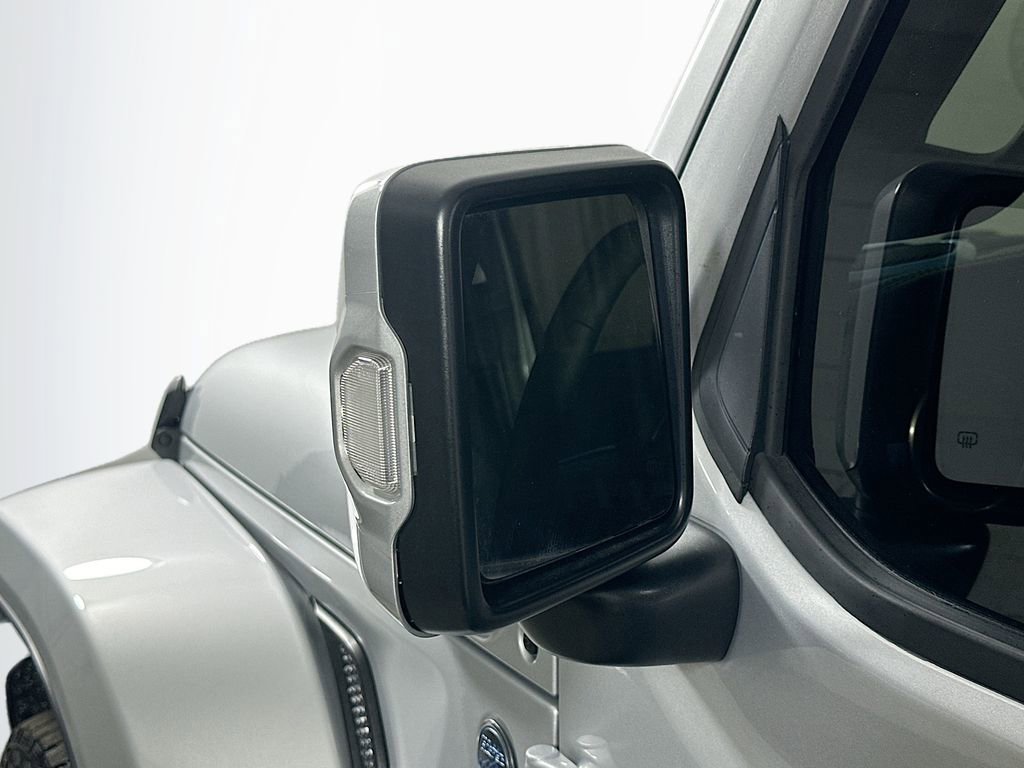 Used 2024 Jeep Wrangler High Altitude AWD/4WD image 36