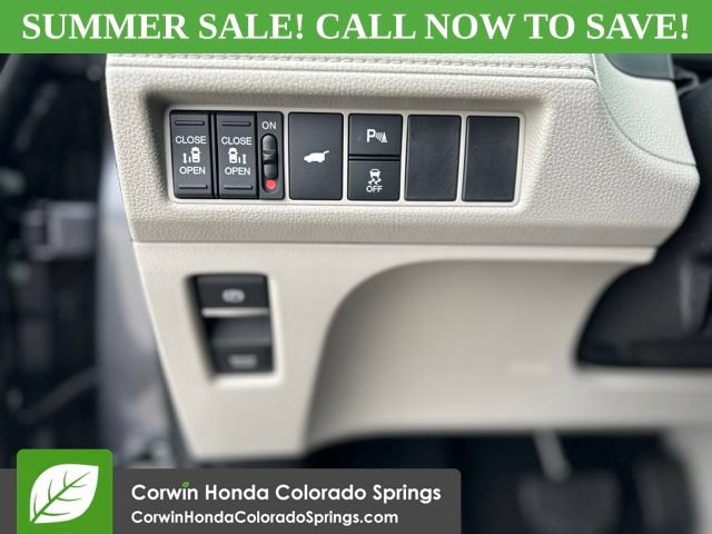 New 2026 Honda Odyssey Touring image 13