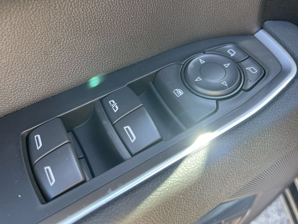 New 2026 Chevrolet Silverado 1500 LT AWD/4WD image 13