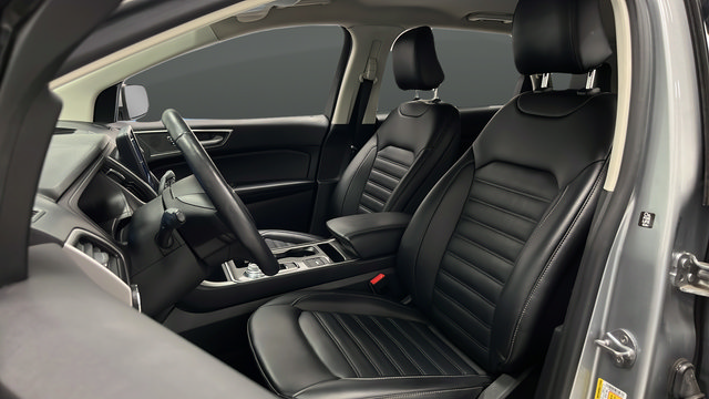Used 2023 Ford Edge SEL w/ Convenience Package AWD/4WD image 10