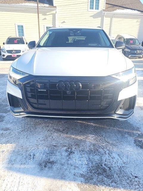 Used 2021 Audi Q8 Prestige image 24