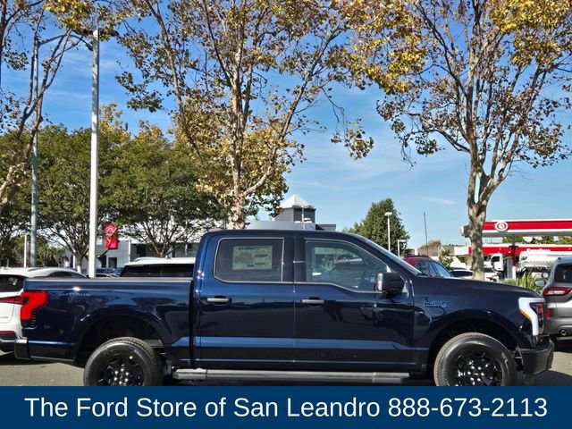 New 2025 Ford F150 Lightning XLT image 8