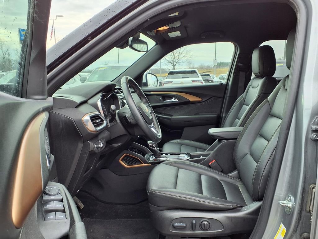 Used 2023 Chevrolet TrailBlazer ACTIV w/ Technology Package image 19