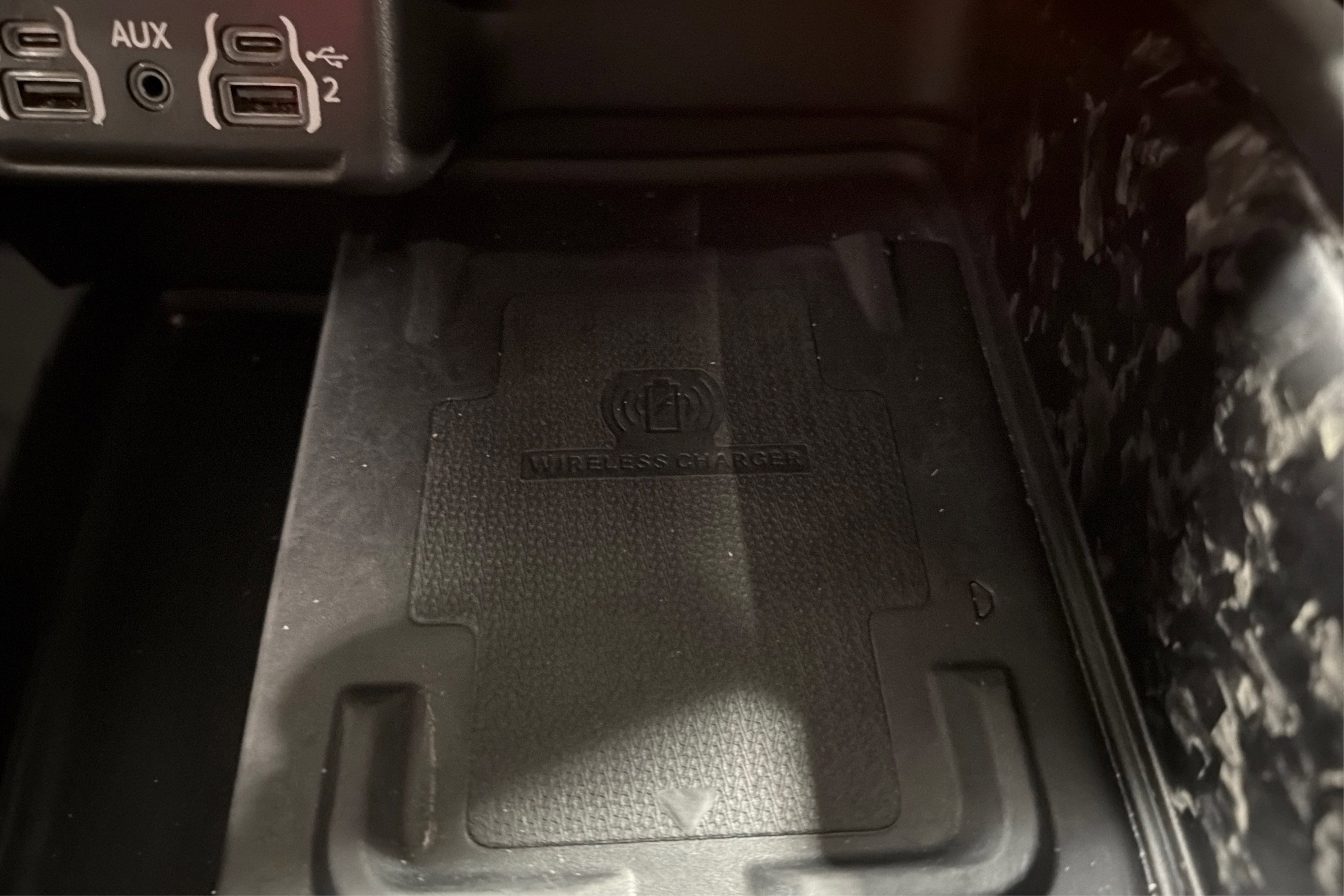 Used 2024 Dodge Durango R/T AWD/4WD image 37
