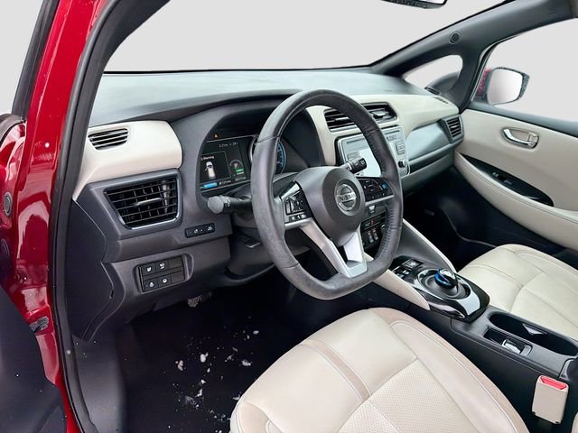 Used 2019 Nissan Leaf SL w/ SL Technology Package image 9