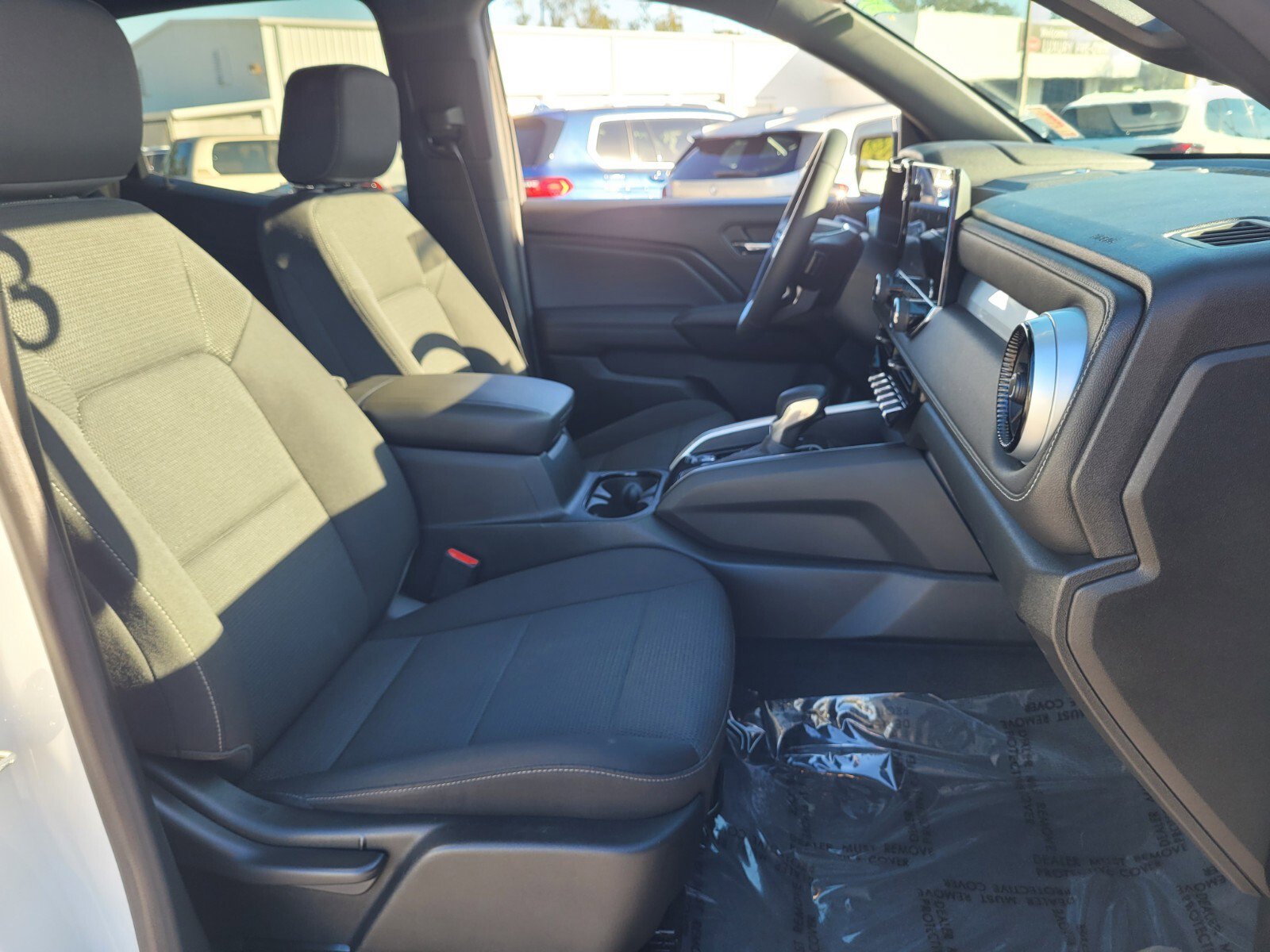 Used 2023 Chevrolet Colorado LT w/ LT Convenience Package II image 17