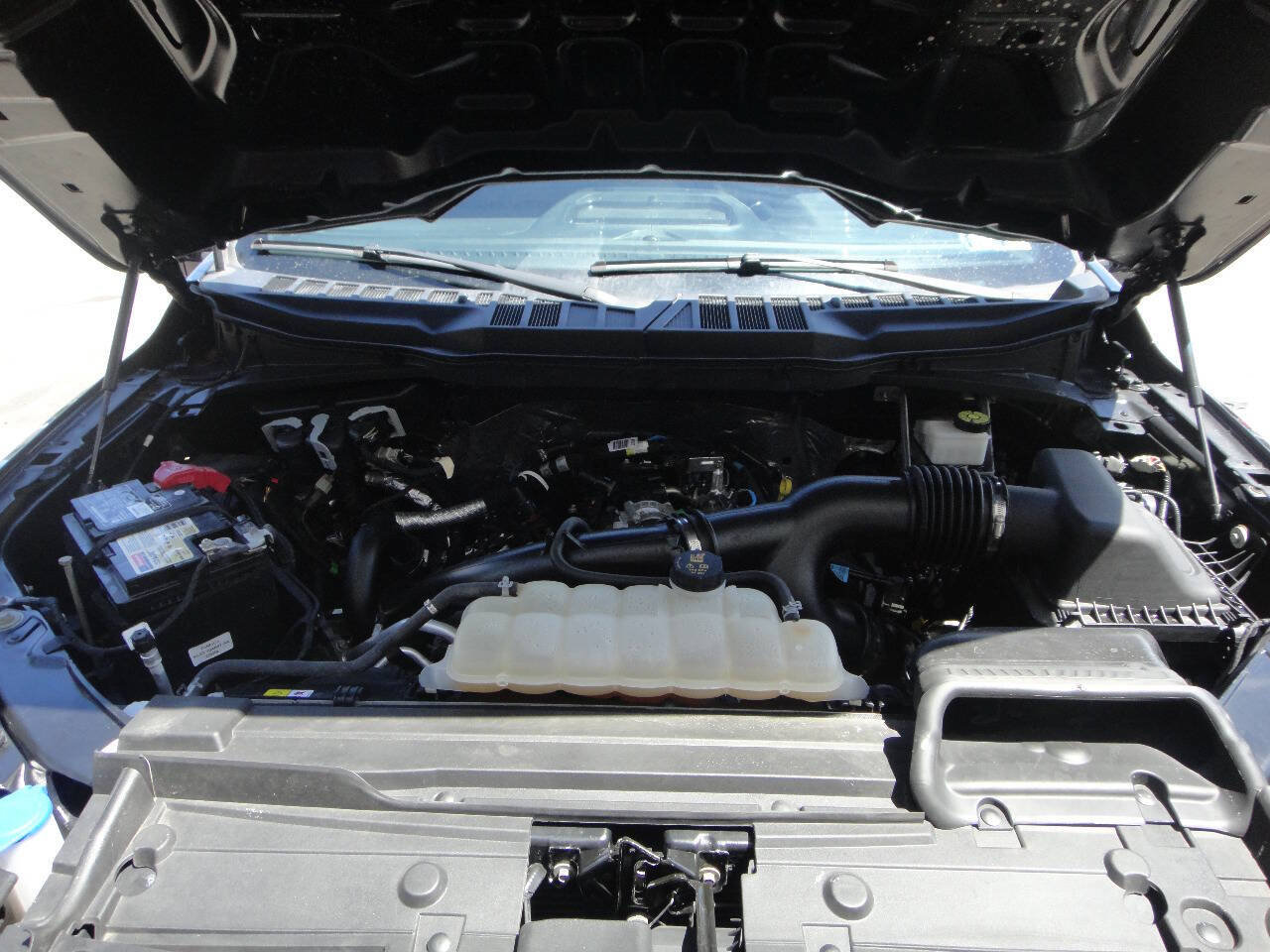 Used 2023 Ford F150 XL w/ STX Appearance Package AWD/4WD image 17