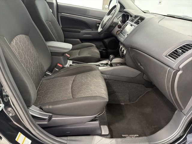 Used 2024 Mitsubishi Outlander Sport AWD image 21