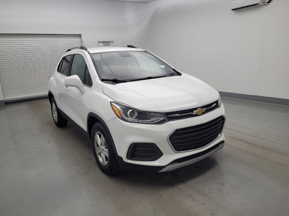 Used 2020 Chevrolet Trax LT w/ LT Convenience Package FWD image 13