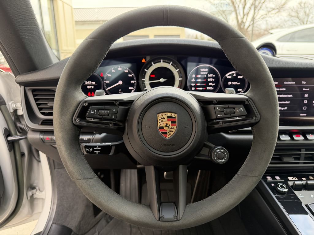 Used 2023 Porsche 911 Carrera T image 32