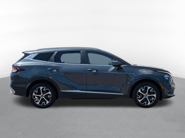Used 2023 Kia Sportage EX AWD/4WD image 2