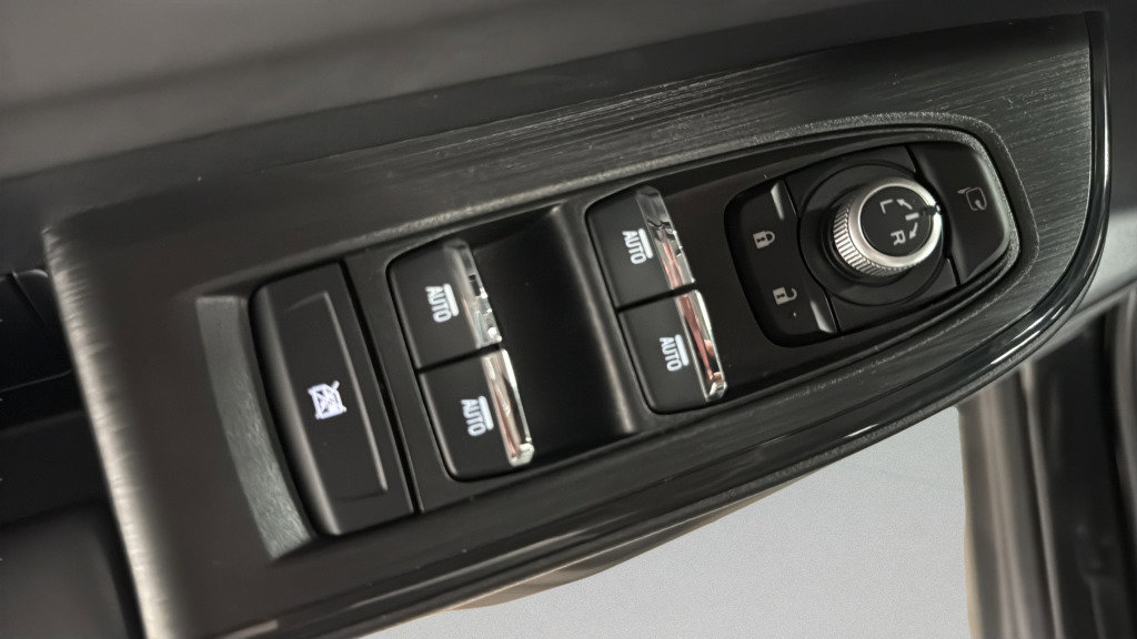 New 2026 Subaru Outback Touring XT image 15