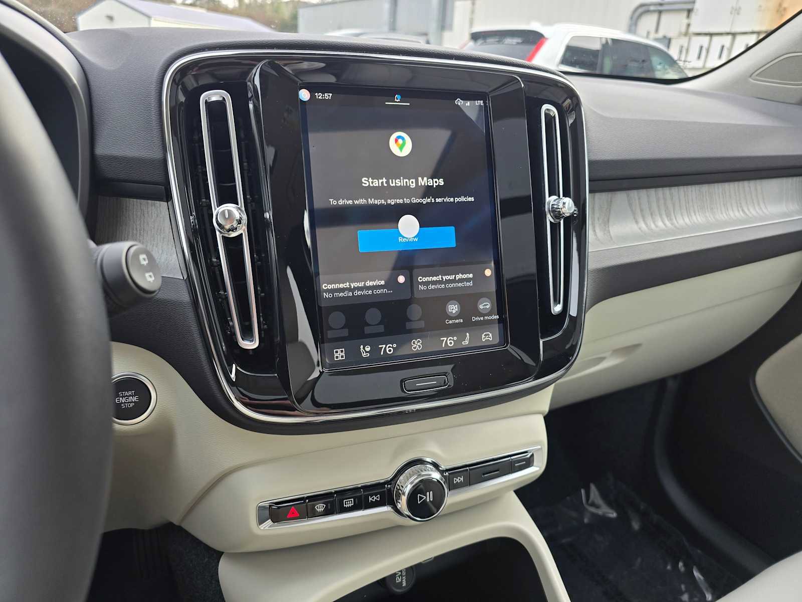 New 2026 Volvo XC40 B5 Ultra w/ Climate Package image 26