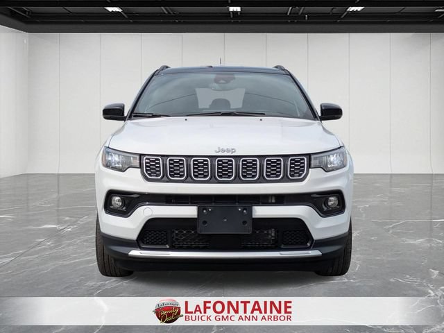 Used 2025 Jeep Compass Limited AWD/4WD image 8