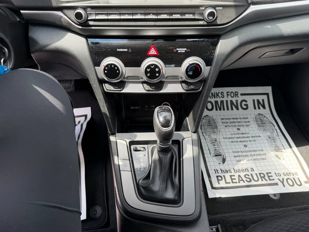 Used 2019 Hyundai Elantra SEL w/ Cargo Package FWD image 18
