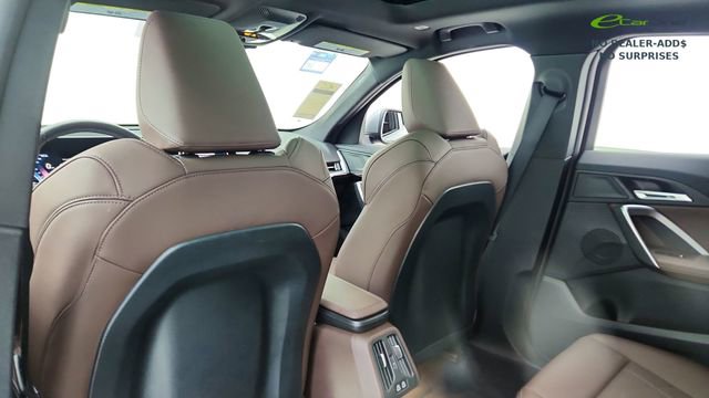 Used 2025 BMW X2 xDrive28i image 31