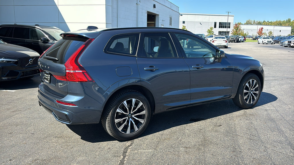 Certified 2024 Volvo XC60 B5 Core w/ Climate Package AWD/4WD image 27