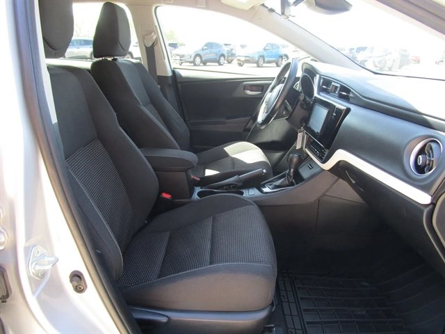 Used 2017 Toyota Corolla iM w/ Carpet Mat Package FWD image 15
