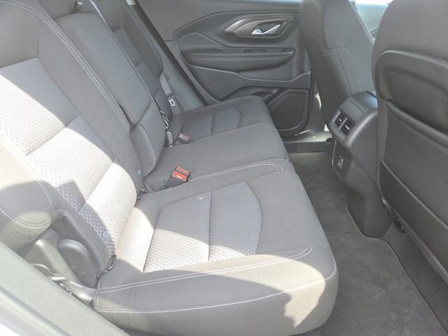 Used 2023 GMC Terrain SLE image 22