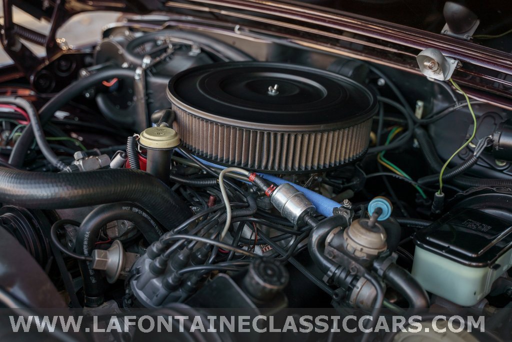 Used 1991 Jeep Grand Wagoneer Base image 3