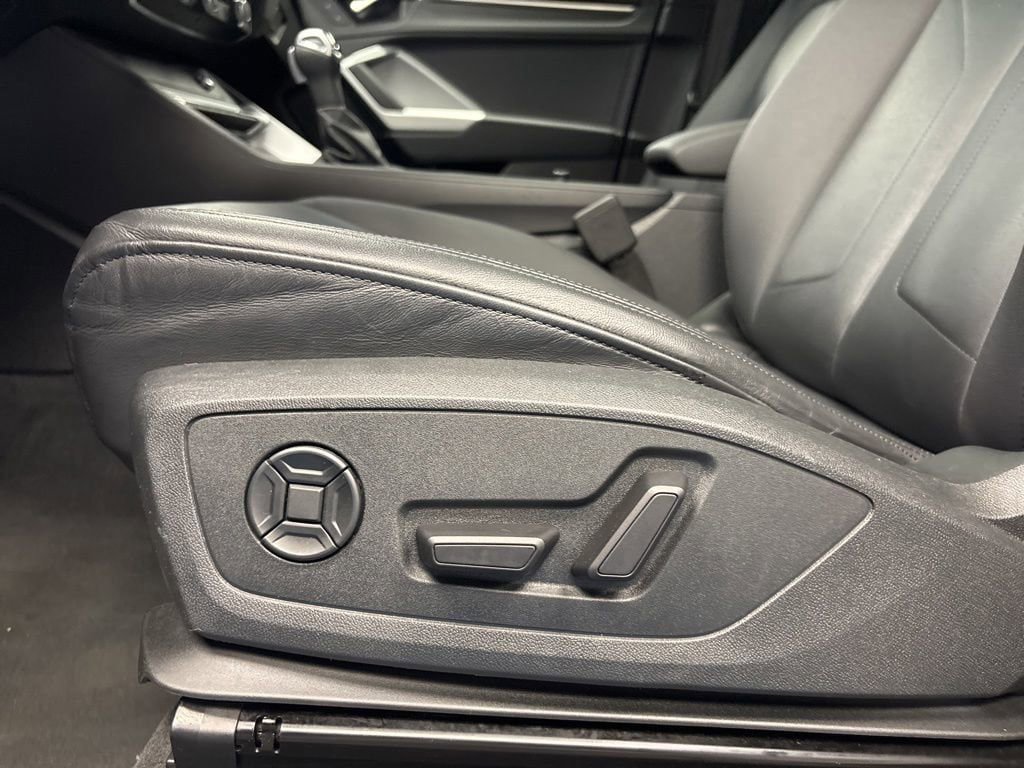Used 2025 Audi Q3 2.0T Premium AWD/4WD image 25