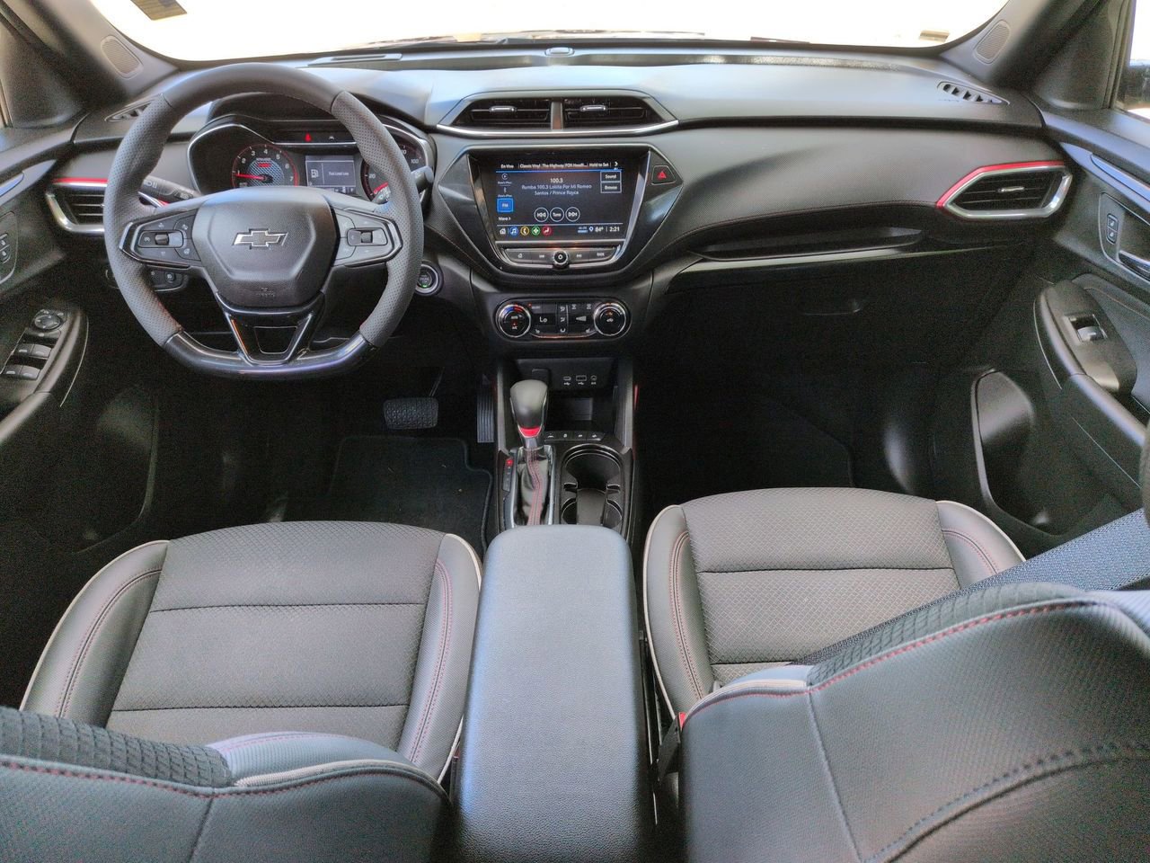 Certified 2023 Chevrolet TrailBlazer RS w/ Convenience Package image 21