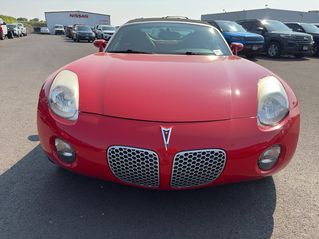 Used 2008 Pontiac Solstice Convertible w/ Premium Package RWD image 21
