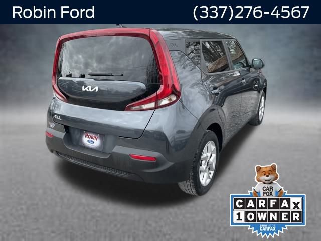 Used 2022 Kia Soul LX w/ Technology Package image 5