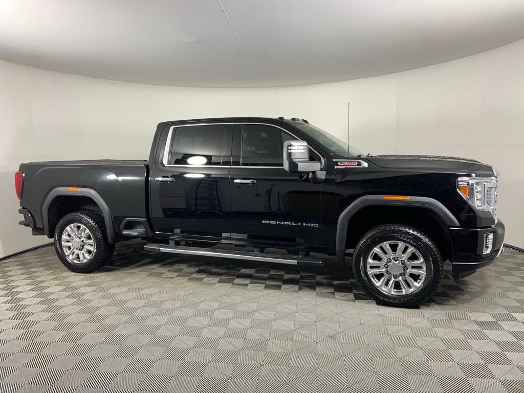 Used 2020 GMC Sierra 3500 Denali w/ Denali Ultimate Package image 2