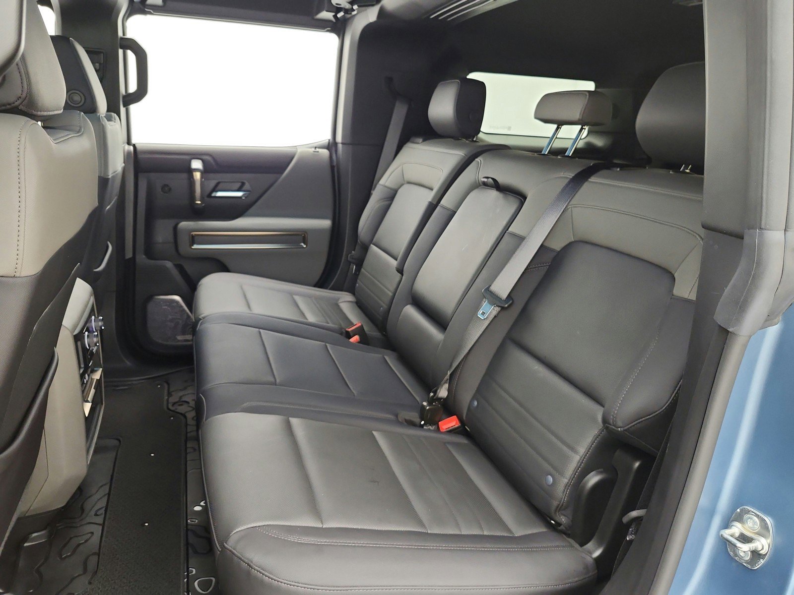 Used 2024 GMC Hummer EV 3X w/ Omega Edition image 16