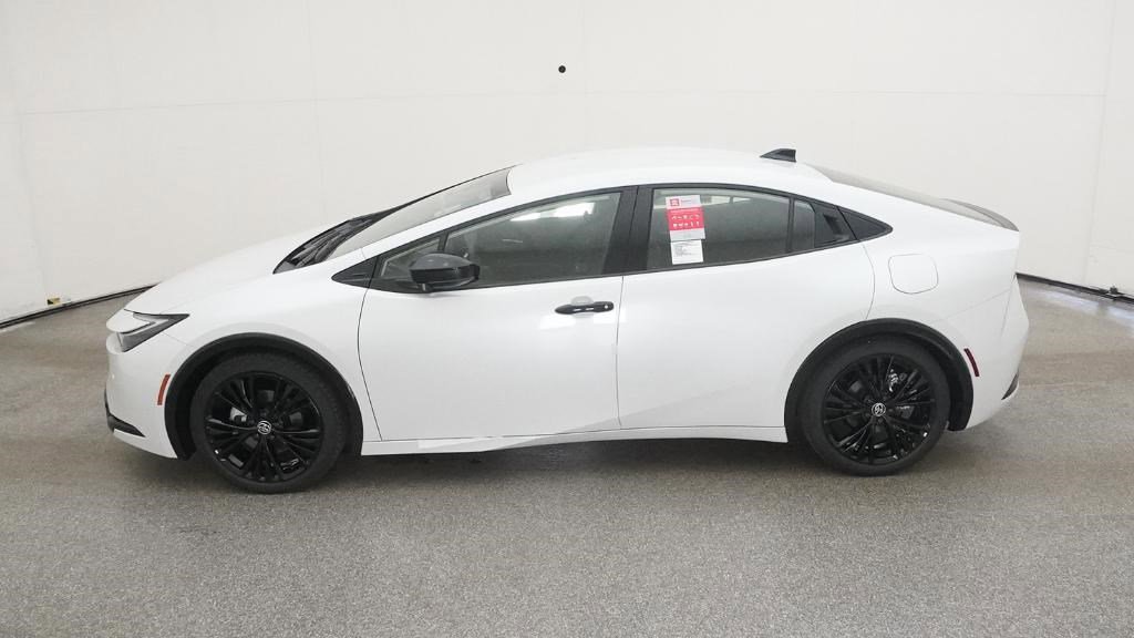 New 2026 Toyota Prius Plug-In Hybrid image 9