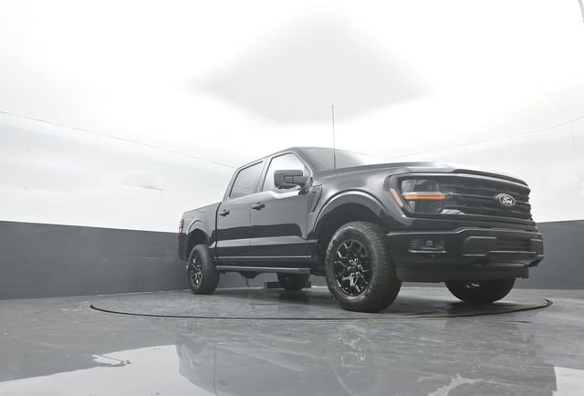 New 2026 Ford F150 XLT w/ Equipment Group 302A MID image 25