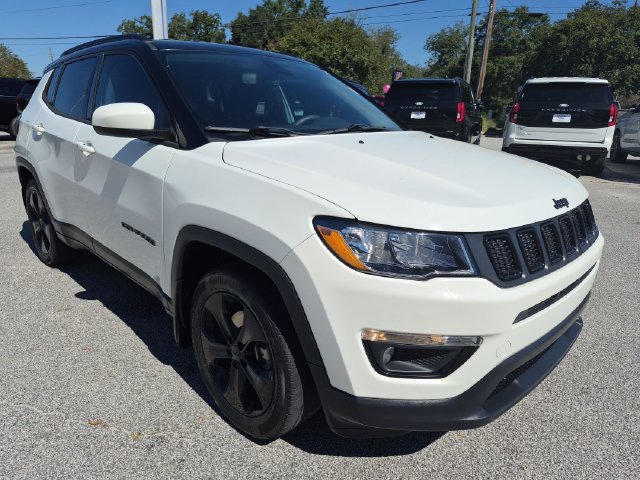 Used 2021 Jeep Compass Latitude FWD image 9