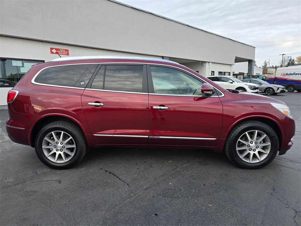 Used 2017 Buick Enclave Leather w/ Trailering Package image 3