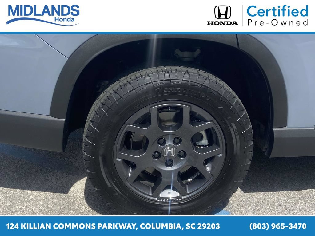 Certified 2025 Honda Pilot TrailSport image 7