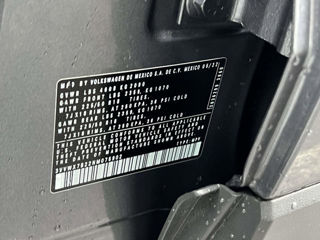 Certified 2022 Volkswagen Taos SE image 18