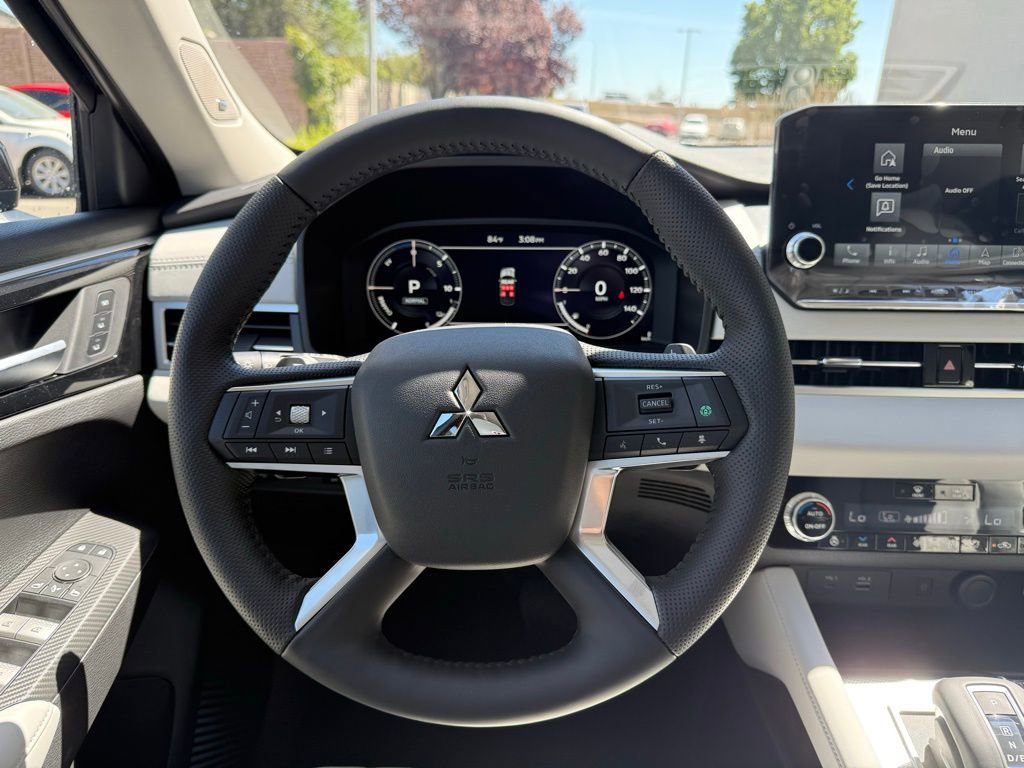 New 2025 Mitsubishi Outlander SEL image 8