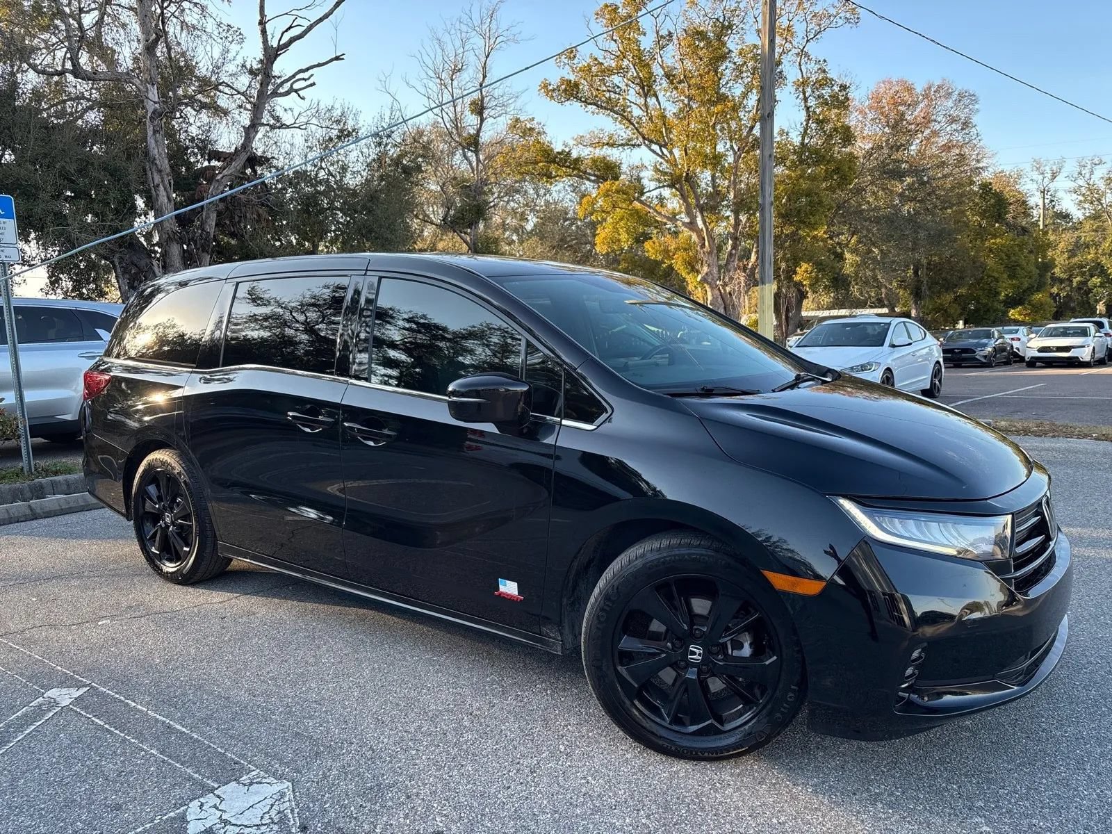 Used 2024 Honda Odyssey Sport image 6